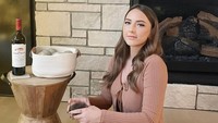 Hailie Jade juga baru-baru ini tampil bersama kekasihnya yang membuatnya kembali jadi perbincangan. Foto: dok instagram Hailie Jade