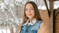 Hailie Jade juga sadar punya banyak penggemar, ia pun menjadikan Instagram sebagai sarana berbagi dengan mereka. Foto: dok instagram Hailie Jade