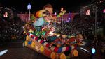Kandidat Presiden Prancis Ramaikan Nice Carnival Bertema Hewan