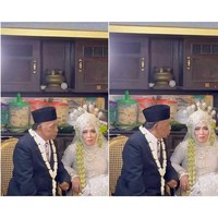 Kiky mengaku mengenal pengantin wanita dalam video. Dia pun mengungkapkan kisah cinta pasangan pengantin yang CLBK alias cinta lama bersemi kembali itu. Saya kenal Bu Nur Aini (pengantin wanita) sejak puluhan tahun lalu sejak Bu nur masih gadis, lalu menikah dengan almarhum suaminya. Setelah lima tahun menjadi single parent, bu Nur dipertemukan kembali dengan sang mantan yang ternyata juga berstatus sama single parent, ungkap Kiky kepada Wolipop lewat WhatsApp. Foto: Dok. Tangkapan layar akun TikTok @kbswedding.