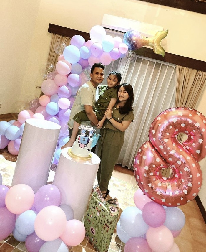 Momen Makan Romantis Assyfa Nuranini, Adik Ayu Ting Ting yang Baru Menikah