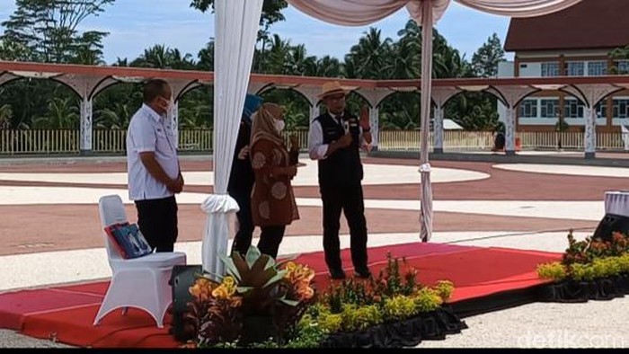 Ridwan Kamil di Pangandaran