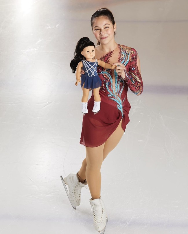 Namun, penampilan Alysa ternyata disiapkan secara dadakan karena hanya beberapa atlet yang mendapat kesempatan tampil di Gala. Dia mendapat bantuan rekan atlet hingga akhirnya memilih lagu ‘LOCO’. Foto: dok. Instagram alysaxliu