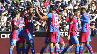 Momen Barcelona Bantai Valencia