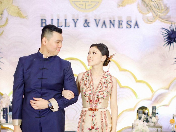 Billy Martono dan Vanesa Theresa lamaran.
