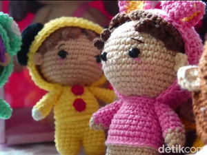 Wow! Boneka Rajut Lumajang Tembus Pasar Singapura hingga Brunei Darussalam