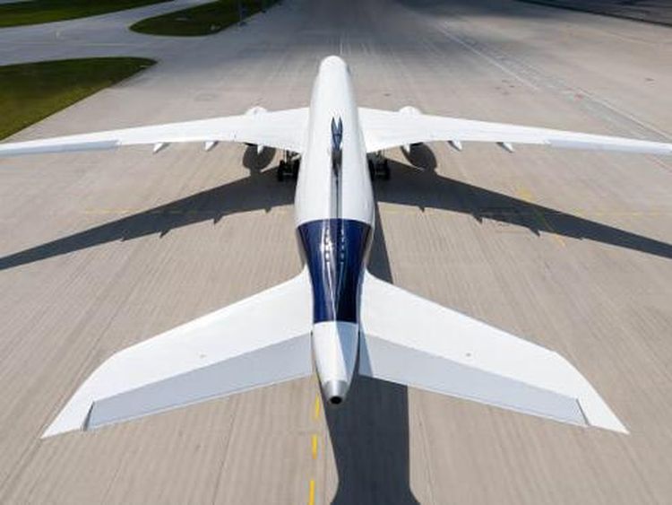 Apakah Foto-foto Pesawat Ini Terlihat Seksi Bagimu?