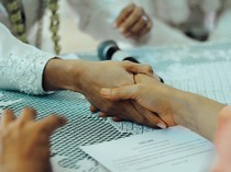 Doa setelah Akad Nikah yang Bisa Diamalkan Muslim