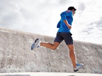 Benarkah Jumlah Kalori yang Terbakar saat Berlari dan Berjalan Itu Sama?