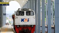 Diketahui, KAI memulai reaktivasi jalur Cibatu - Garut sejak 2018. Di samping jalur kereta api, KAI juga membangun kembali 3 stasiun yang dilewati yaitu Stasiun Pasirjengkol, Wanaraja, dan Garut. Pada proses reaktivasi ini, KAI tetap menjaga kelestarian aset yang menjadi bagian dari sejarah Kabupaten Garut tersebut. Misalnya pada pembangunan Stasiun Garut, KAI masih menjaga keaslian bentuk bangunannya.