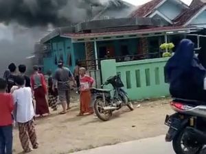 Jabar Hari Ini: Ponsel Anggota DPRD Bandung Rp1 Miliar-Kebakaran Ponpes di Karawang