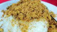 Yang unik ada ketan susu dengan topping abon. Ketan susu ini tersedia di kedai Ketan Susu Bang Murtado di kawasan Jatinegara. Foto: Instagram @bunga_sp