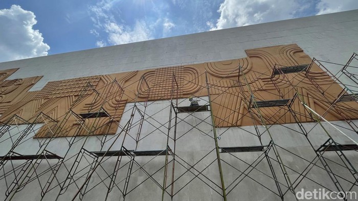 Kompleks Parlemen Senayan Bersolek Saat Masa Reses DPR DPR RI diketahui memasuki masa reses. Kondisi itu pun dimanfaatkan untuk perawatan dan pemeliharaan area di sekitar Gedung DPR RI.