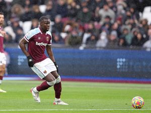 Meow...Meow...Kurt Zouma