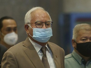 Pedas! Mahathir Kritik Habis-habisan Najib yang Ingin Kembali Berkuasa