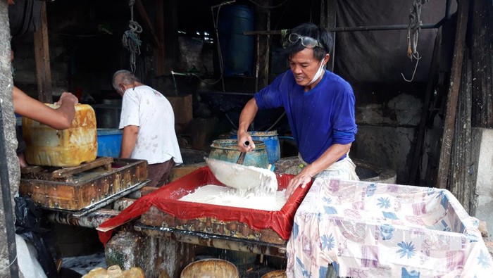 Produsen tahu di Boyolali tetap produksi, Senin (21/2/2022).