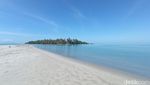 Si Putih, Pantai Pulau Pane