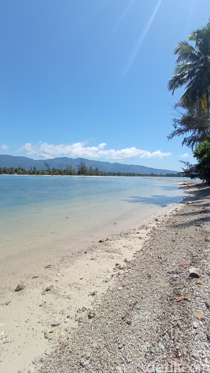 Pulau Pane di Tapanuli Tengah