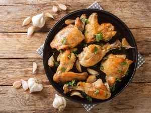 Resep Ayam Goreng Bawang Putih Ala Itsfrydays, Bikinnya Mudah dan Gampang!