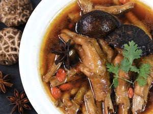 Resep Sop Ceker Ayam Jamur yang Kaya Nutrisi untuk Perkuat Imunitas