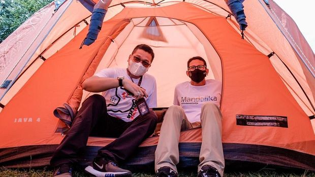 Sandiaga Tinjau Glamping Kelana