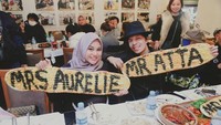 Pergi jalan-jalan ke Turki juga dilakoni oleh Aurel saat masa kehamilan trimester akhir. Bersama Atta Halilintar, Aurel Hermansyah memenuhi keinginannya untuk makan di restoran paling terkenal di Turki. Foto: Instagram/aurelie.hermansyah