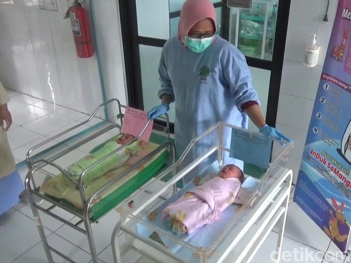 Bayi lahir tanggal cantik