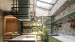 Dapur Chef Arnold yang Simpel Elegan, Ada Tempat Khusus Buat Simpan Pisau