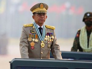 Kecam Junta, Uni Eropa Jatuhkan Sanksi terhadap Perusahaan Migas Myanmar