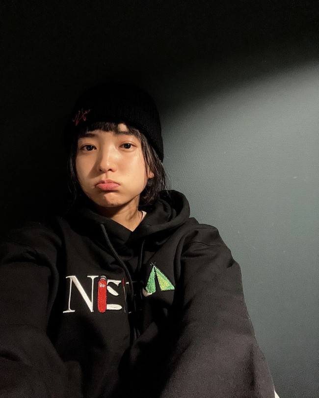 Sejumlah reporter mengaku kecewa dengan sikap Kim Tae Ri dalam kehidupan nyata. Sang aktris dituding menjelek-jelekkan seorang sutradara Korea yang bekerja di luar negeri saat konferensi pers. Foto: dok. Instagram kimtaeri_official