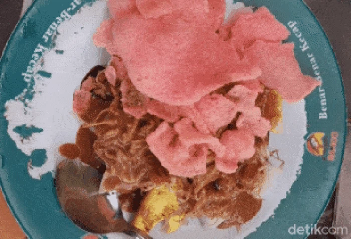 Kupat Tahu Gempol, kuliner legendaris khas Kota Bandung.