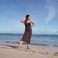 Setelah beberapa lama menjalani diet intermittent fasting, bobotnya pun berhasil turun 5 kg. Dari berat badan awal 73 kg menjadi 68 kg. Foto: Instagram @melaney_ricardo