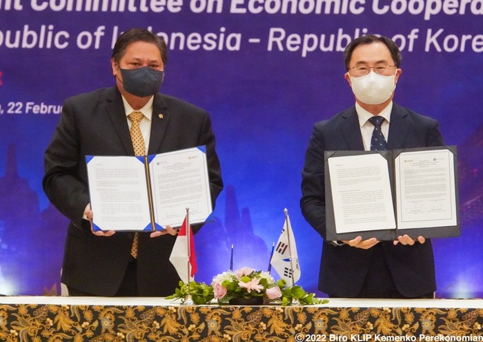 Menteri Koordinator (Menko) Bidang Perekonomian, Airlangga Hartarto mengadakan pertemuan dengan Menteri Perdagangan, Industri, dan Energi (MOTIE) Korea Selatan Moon Sung Wook.