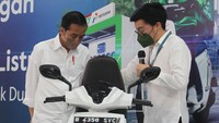 Perusahaan patungan Gojek dan TBS Energi Utama (TBS), Electrum bersinergi dengan Pertamina, Gogoro dan Gesits dalam mengakselerasi pengembangan ekosistem kendaraan listrik terintegrasi di Indonesia. Sinergi perusahaan BUMN dan swasta ini menyediakan solusi lengkap dalam hal penggunaan kendaraan listrik.