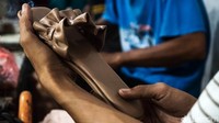 Dilansir dari situs Kemenkeu, Menko Perekonomian Airlangga Hartarto mengungkapkan, untuk meneruskan pemulihan ekonomi, pemerintah telah mengalokasikan Rp 455,62 triliun anggaran Program Penanganan Covid dan Pemulihan Ekonomi Nasional (PC-PEN) untuk tahun 2022.