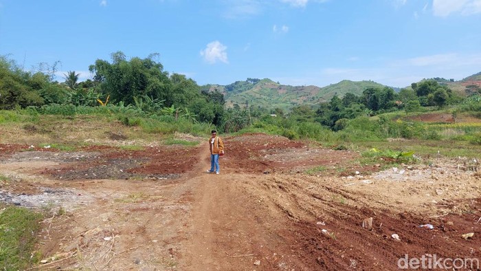 Titik masuk jalan lingkar padalarang dari kota baru parahyangan