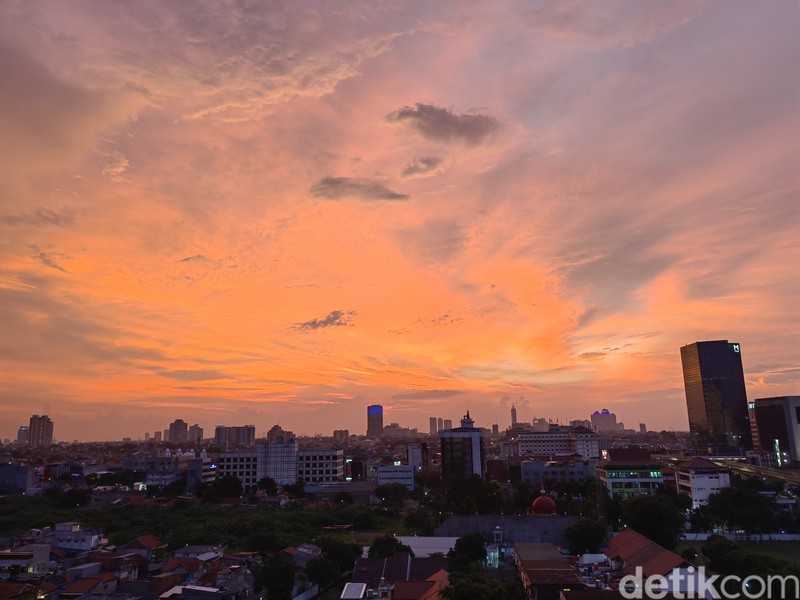 Uji kamera huawei p50 pro vs Galaxy S22 Ultra