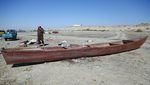 Danau Terbesar Kedua di Irak Mengering, Banyak Ikan Mati
