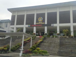 Rincian Gaji dan Tunjangan Anggota DPRD Kota Bandung 2025