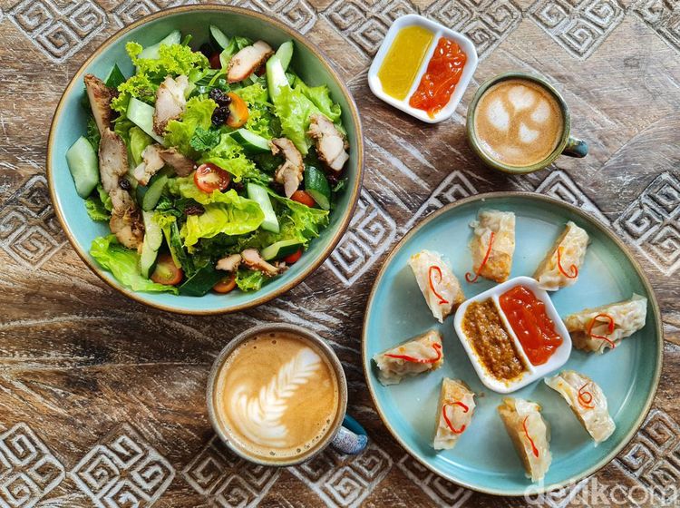 Hidden Gem di Bintaro, Ada Sajian Sehat Bertemu Hijaunya Tanaman