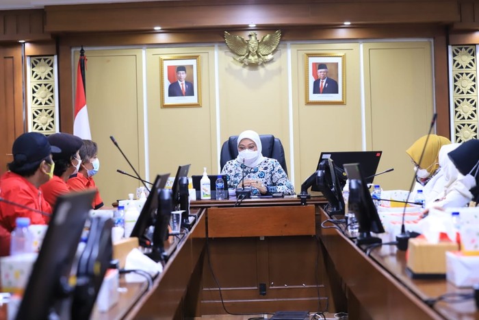 Menaker Audiensi dengan Perwakilan Buruh Bahas Revisi Peraturan JHT
