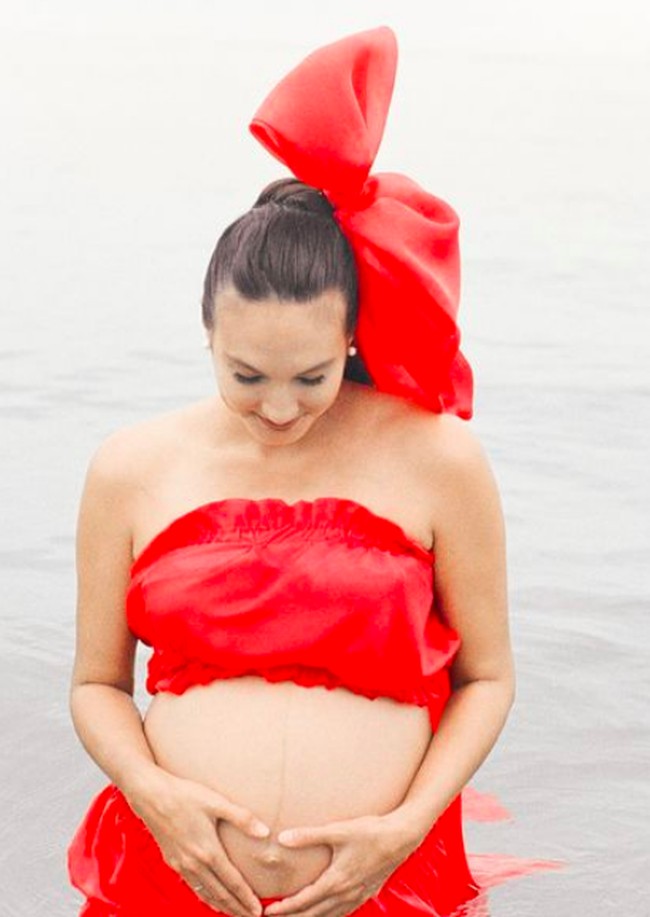 Nadine hamil dan melahirkan di usia 37 tahun. Usia tersebut sudah masuk dalam batas rentan untuk hamil. Foto: dok. Instagram/@nadinelist