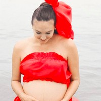 Nadine hamil dan melahirkan di usia 37 tahun. Usia tersebut sudah masuk dalam batas rentan untuk hamil. Foto: dok. Instagram/@nadinelist