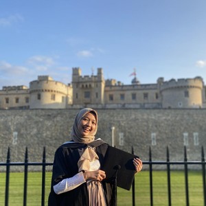 Anak Driver Ojol Raih Beasiswa di UK, Belajar Bahasa Inggris Sampai Nangis