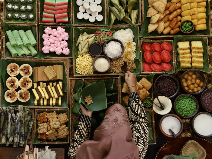Pasar kue subuh di Jakarta