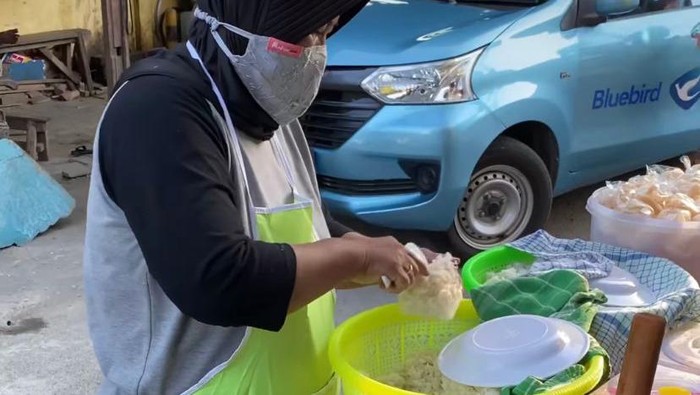 Penampilan Nasi Goreng Harga Rp 5 Ribu yang Bikin Kaget