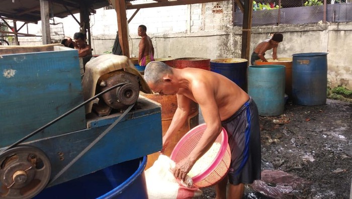 Perajin tahu tempe mengakhiri aksi mogok dan mulai berproduksi