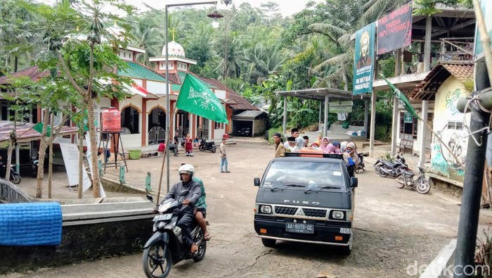 Suasana Desa Wadas, Kecamatan Bener, Rabu (23/2/2022)