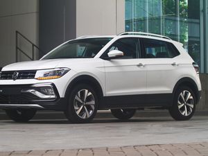 Lihat dari Dekat Volkswagen T-Cross di Indonesia, Harga Lebih Mahal dari Raize-Rocky Cs
