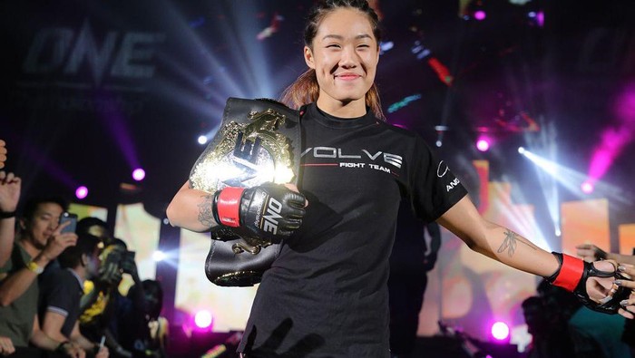 Angela Lee